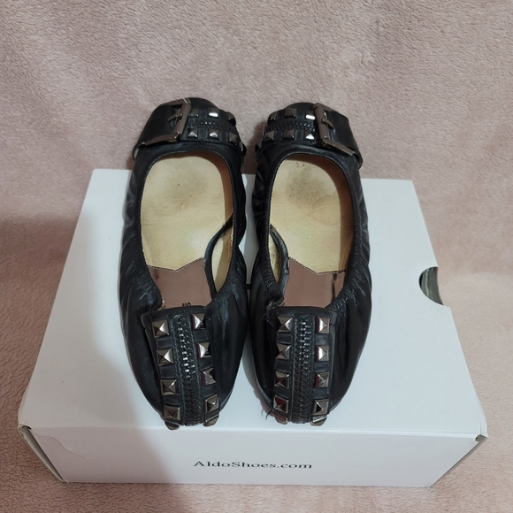 MICHAEL Michael Kors Shoes - MICHAEL KORS FLATS